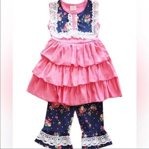 Adorable Capri set perfect for spring! 🎉